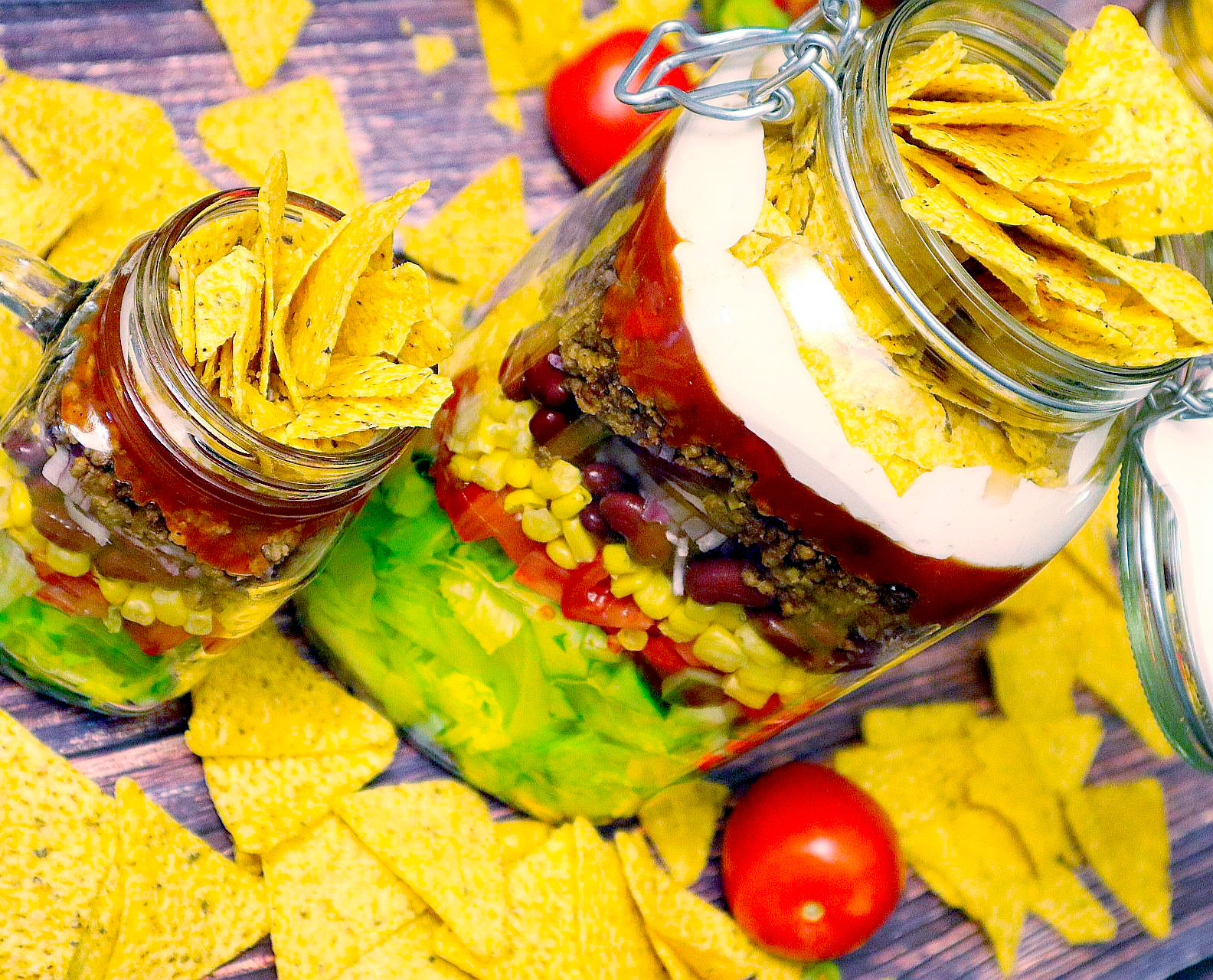 Veganer Nacho-Salat im großen Verschlussglas