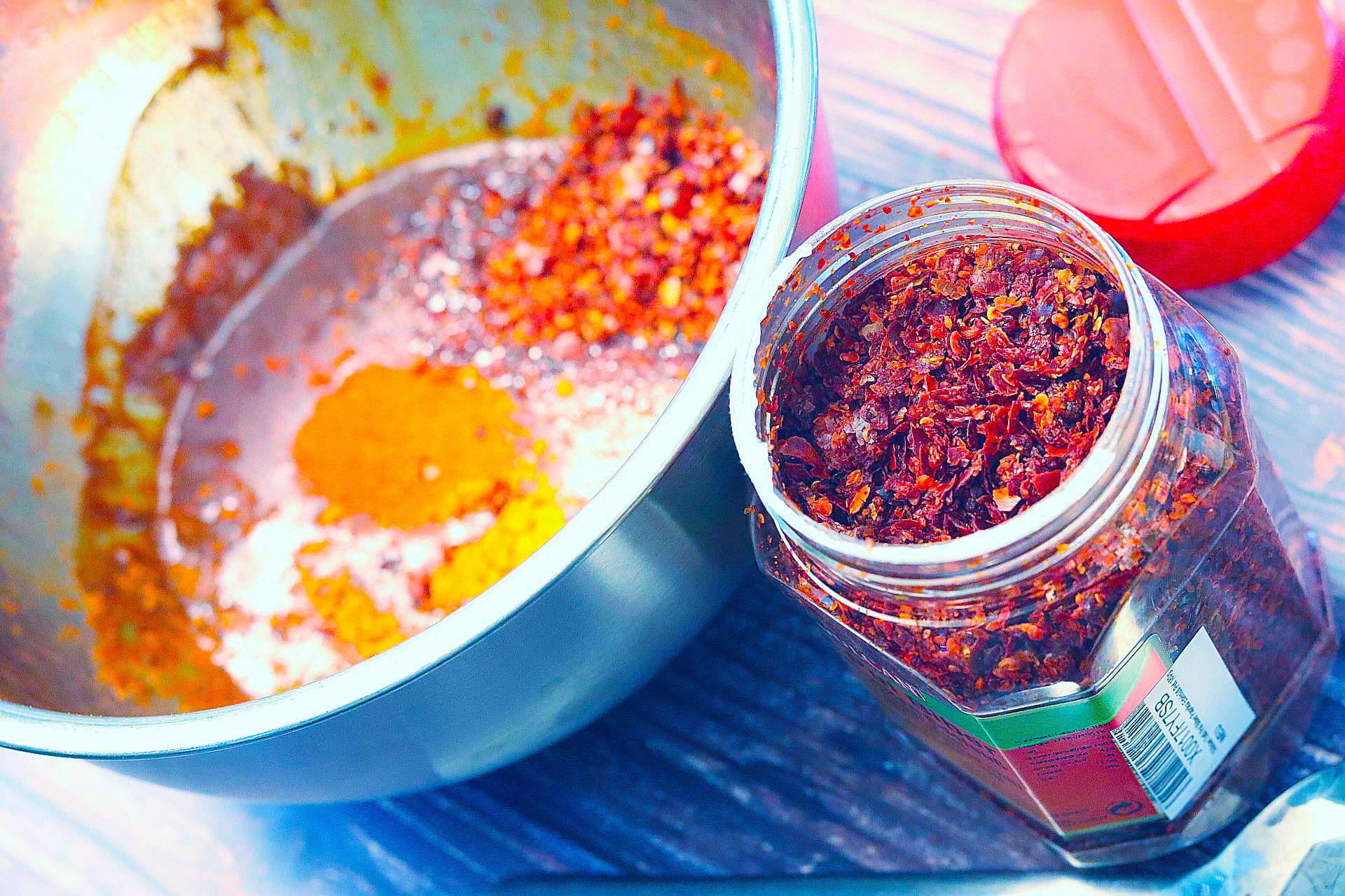 Zubereitung von veganen Grillspießen "Paprika"
