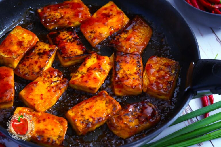 Süß-scharfe Tofu-Nigiri - HeftigVegan Süß-scharfe Tofu-Nigiri - HeftigVegan