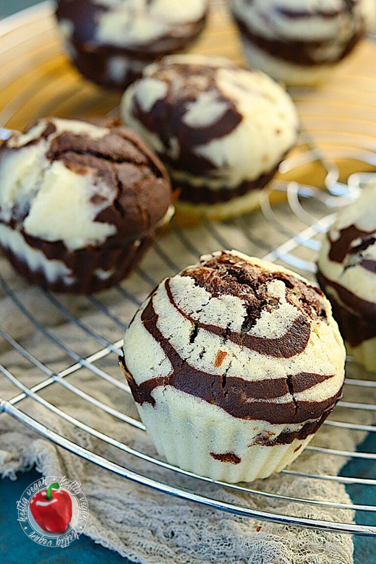 Vegane Zebra-Muffins - HeftigVegan