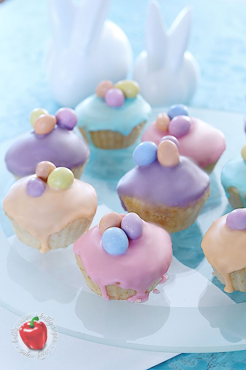 vegane Ostermuffins, von Nahem, hochkant